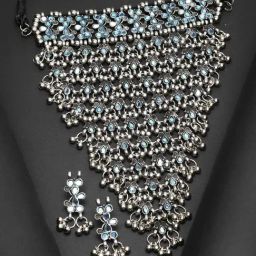 Moedbuille Mirrors & Stones Studded Layered Tribal Design Oxidised Silver Plated Jewellery Set-picture-7