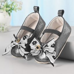 Cute Walk by Babyhug Ribbon Bow Applique Slip On Ballerina Booties - Black-image-99