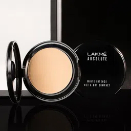 Lakme Xtraordin-airy Compact, 2 In 1 Compact + Foundation, Lightweight - Rose Fair, 9g image 5