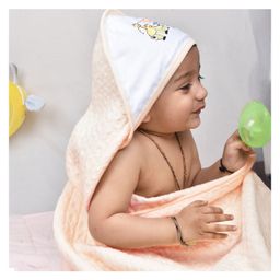 Mom's Home Cotton Hooded Baby Towel Giraffe Print - Peach-image-60