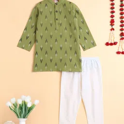 The Magic Wand Boys Geometric Printed Pure Cotton Mandarin Collar Kurta With Pyjamas-image-68