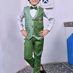 BT DEZINES Boys 3-Piece Double-Breasted Checked Suits-picture-11