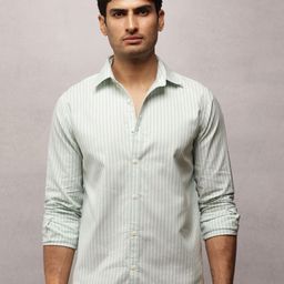 Uncluttered Closet Men Standard Slim Fit Vertical Striped Cotton Casual Shirt-picture-47