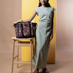 ZOUK Printed Structured Tote Bag-32