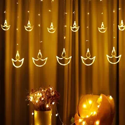 ENORMITY Yellow Moon Shape String Lights image 2