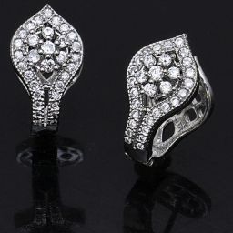 Karatcart Silver Stud Earrings for Women image 1