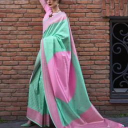 Vardha Light Pink Floral Print Saree With Unstitched Blouse-picture-16