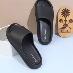 Mast & Harbour Men Rubber Sliders-image-6