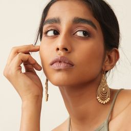 WHE Artificial Beaded Handmade Jute Teardrop Shaped Drop Earrings image 3