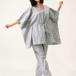 Clovia Grey Cotton Printed V-Neck Night Suits-image-61