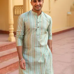 Shasak Men Checked Kurta-picture-37