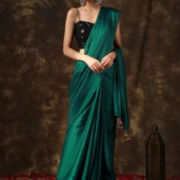 Swtantra Green Plain Saree-image-27