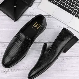 Hydes N Hues Men's Black Formal Loafers-image-69