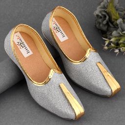 Little Palz Seamless Intricate Shimmer Finish Mojaris - Silver-image-52