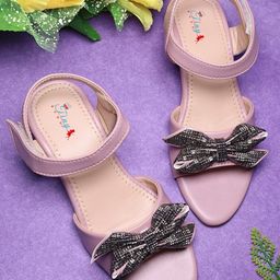 Tiny Bugs Bow Embellished Sandals - Peach-image-6