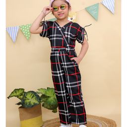 Junitos Half Sleeves Checked Jumpsuit - Black-image-75