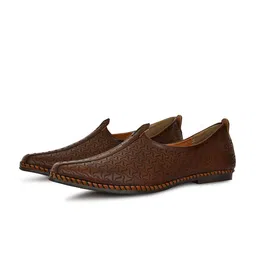 Big Boon Men Textured Mojaris-image-55