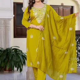 HETVI CREATION Women Regular Thread Work Kurta with Trousers & With Dupatta Kurta Sets-image-84