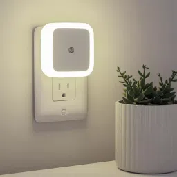 Robustt 0.02 A 0.5 W ABS Touch Smart Light Sensor Square Night Light (Pack of 2) image 3