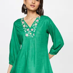 Global Desi V-Neck Embroidered Top-image-80