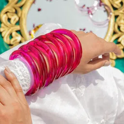 Janpath Online Set Of 2 Crystal Bangles-10