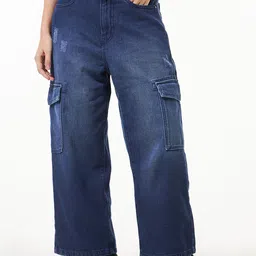Bewakoof Women Straight Fit High-Rise Light Fade Cotton Cargo Jeans-picture-49