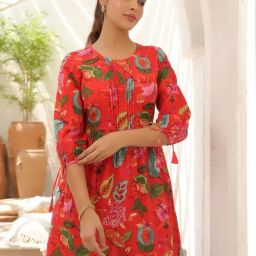 Rain and Rainbow Red Cotton Floral Printed Three-Quarter Sleeves Tunic-picture-18