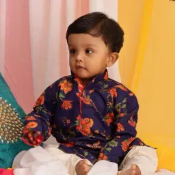 VASTRAMAY Boys Navy & Cream Floral Full Sleeves Kurta Sets-image-73