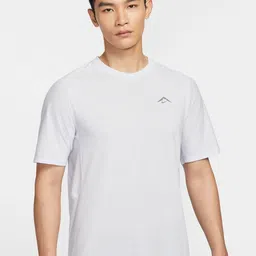 Nike Trail Solar Chase Men's Dri-FIT ADV Short-Sleeve Running Top-image-58