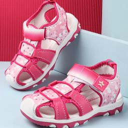 Cute Walk by Babyhug Velcro Closure Sandals with Hearts & Glitter Print - Fuchsia-image-78
