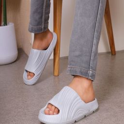 KNIEVL Men Striped Sliders-picture-4