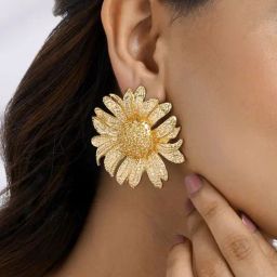 Joker & Witch Rowan Gold Earrings for Women-image-27