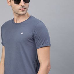 WROGN Men Blue Solid Round Neck T-shirt-image-61