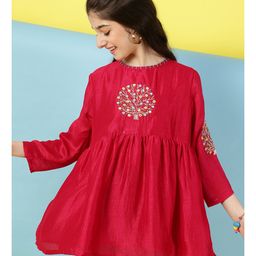 ISHTI Three Fourth Sleeves Floral Embroidered Top - Pink-image-57
