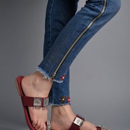 Shoetopia Metal Applique Detailed Beads Designed Kolhapuri Sandals - Red-image-81