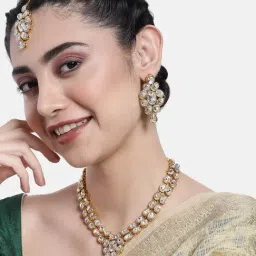 Peora White Necklace with Earring & Maang Tikka Set-image-14