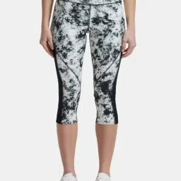 Jockey MW36 Women's Microfiber Slim Fit Capri with Back Waistband Pocket and Stay Dry Technology-picture-17