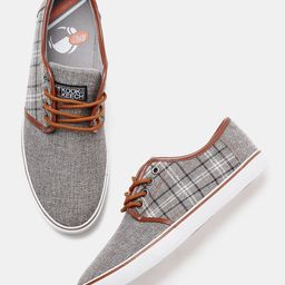 Kook N Keech Men Grey Checked Canvas Sneakers-image-7