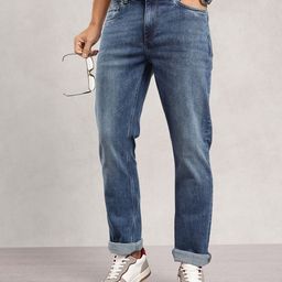 Nautica Men Straight Fit Mid-Rise Light Fade Stretchable Jeans-picture-40