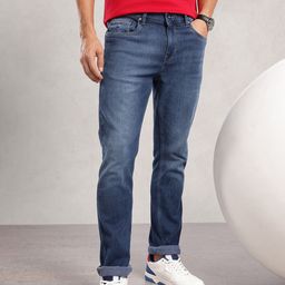 Nautica Men Straight Fit Mid-Rise Light Fade Stretchable Jeans-picture-27