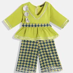 READIPRINT FASHIONS Kids Green Printed Kurta With Plazzos-image-19