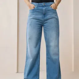 Bewakoof Blue Relaxed Fit High Rise Jeans-picture-4