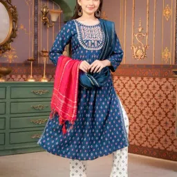 Aarika Girls Blue Printed Kurti Set-image-27