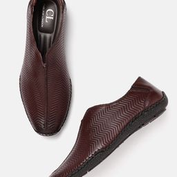 Carlton London Men Textured Leather Driving Shoes-image-29