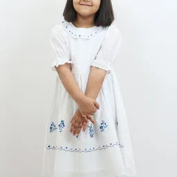 Sangria Girls Floral Print A-Line Knee Length Dress-image-19