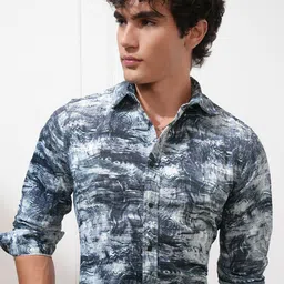 HIGHLANDER Men Spread Collar Abstract Printed Formal Shirt-image-74