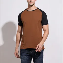 ODCC Men Colourblocked Cotton T-shirt-picture-40