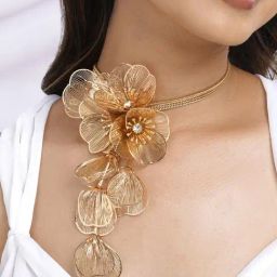 Joker & Witch Tuliana Gold Necklace for Women-picture-11