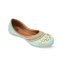 DESI COLOUR Women Embellished Ethnic Mojaris-image-99