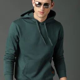 Roadster Men Green Solid Hooded Sweatshirt-image-23